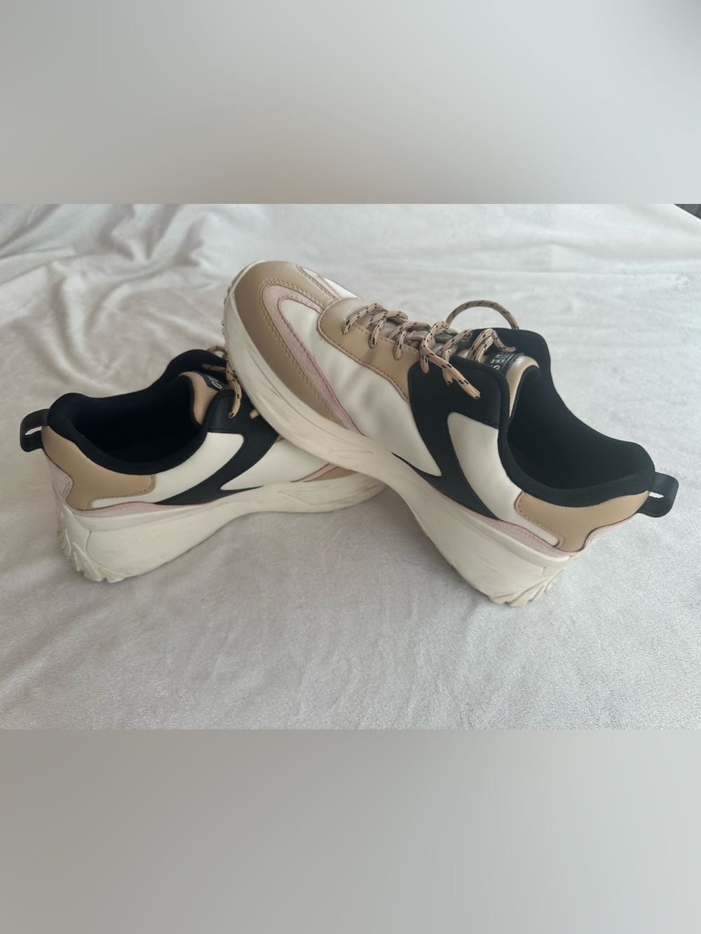 Guess Women's Chunky Sneakers in Cream, Black & Blush